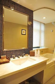 Gubei Garden Hotel