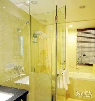 Gubei Garden Hotel