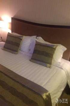 Gubei Garden Hotel