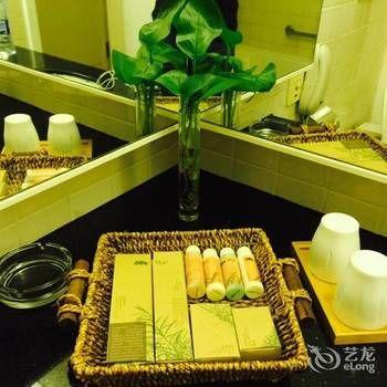 Gubei Garden Hotel