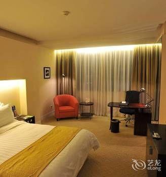 Gubei Garden Hotel