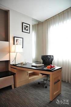 Gubei Garden Hotel