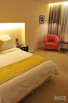 Gubei Garden Hotel