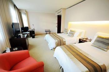 Gubei Garden Hotel