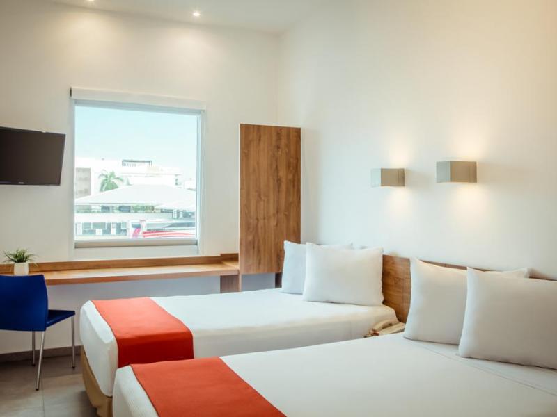 One Playa del Carmen