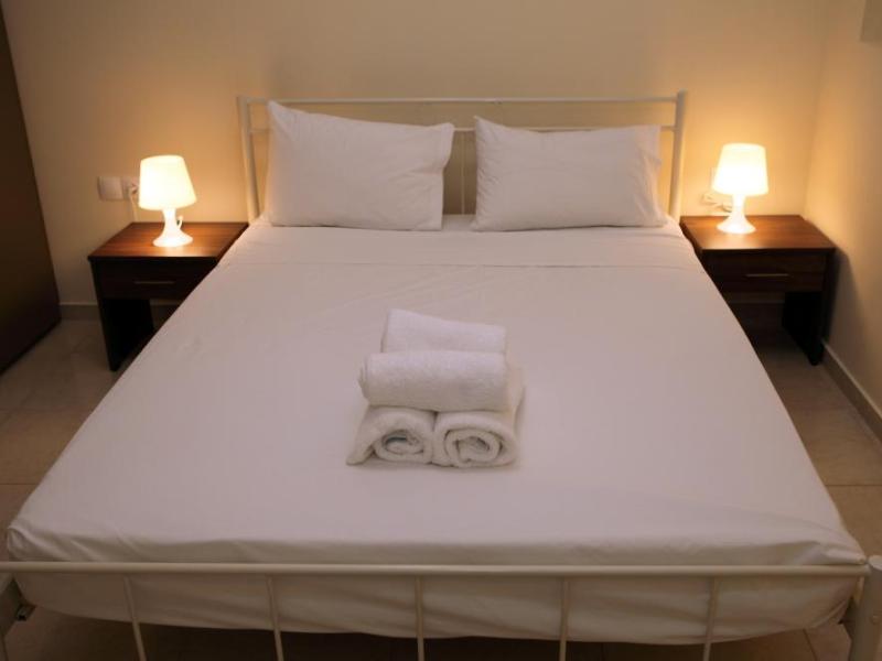 Niriides Beach Hotel