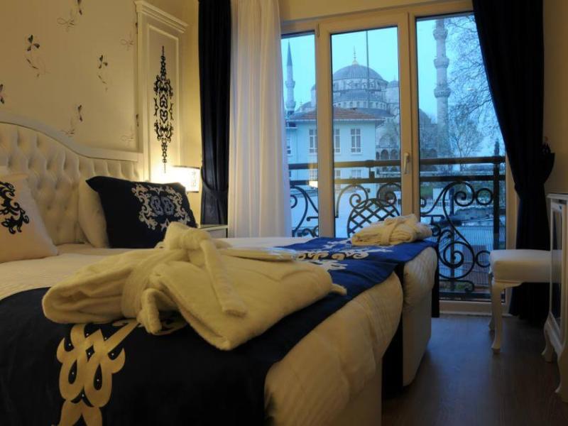 Sarnic Premier Hotel