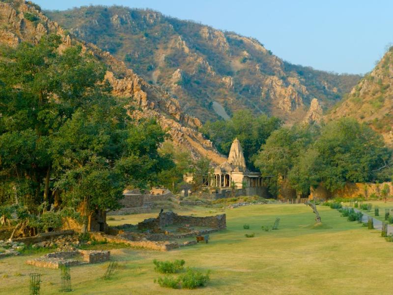 Amanbagh Resort