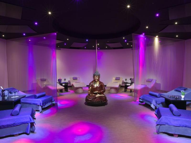 The Pyramid at Grand Oasis