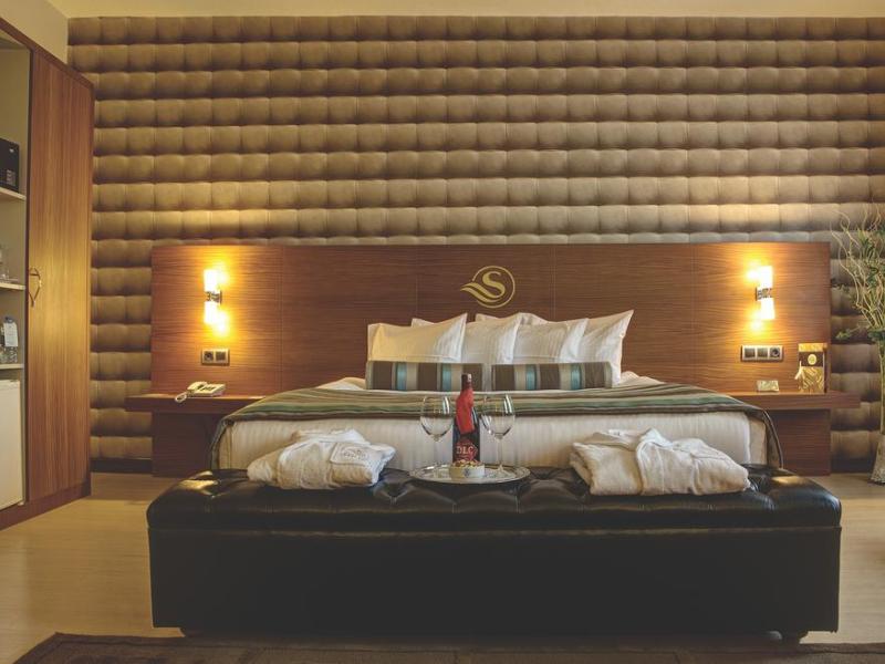 Susuzlu Atlantis Otel