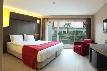 Отель Ramada Encore Izmir Турция, Измир, фото 13