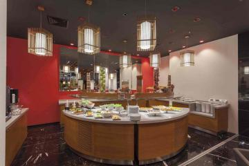 Отель Ramada Encore Izmir Турция, Измир, фото 3