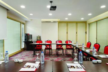 Отель Ramada Encore Izmir Турция, Измир, фото 9