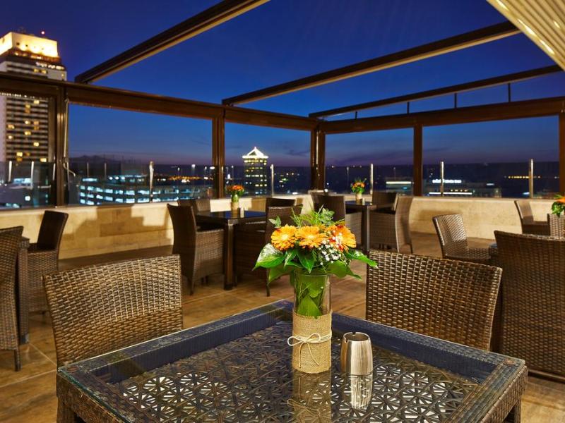 DoubleTree by Hilton Hotel Izmir - Alsancak