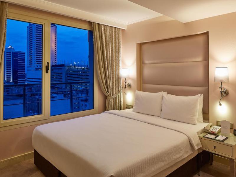 DoubleTree by Hilton Hotel Izmir - Alsancak