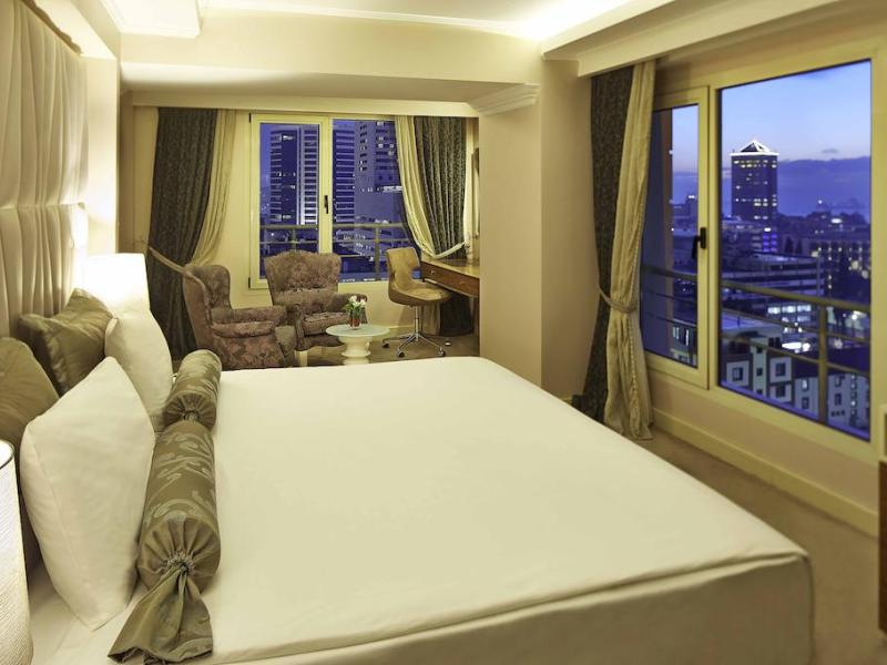 DoubleTree by Hilton Hotel Izmir - Alsancak