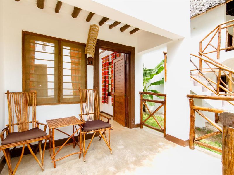 Paradise Beach Resort