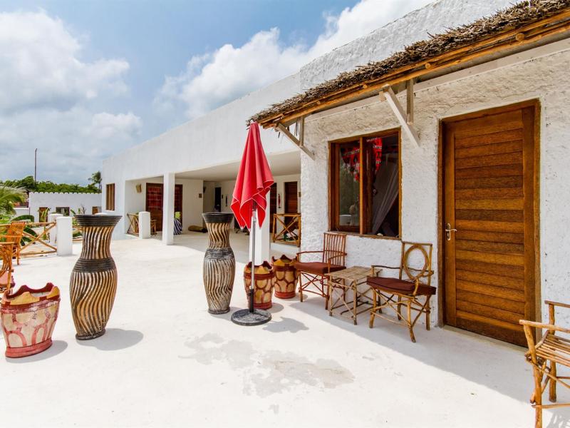 Paradise Beach Resort