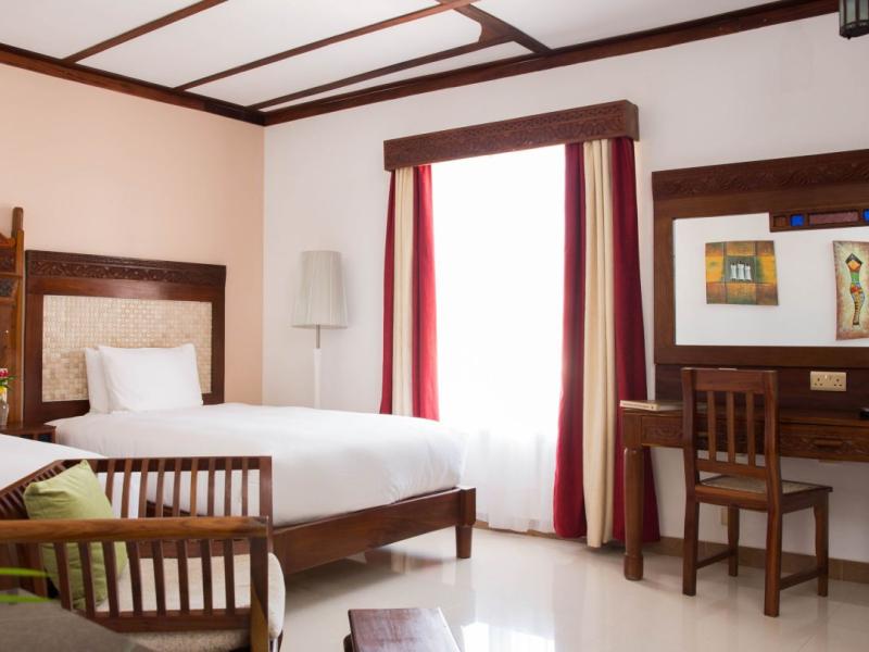 Spice Tree by Turaco