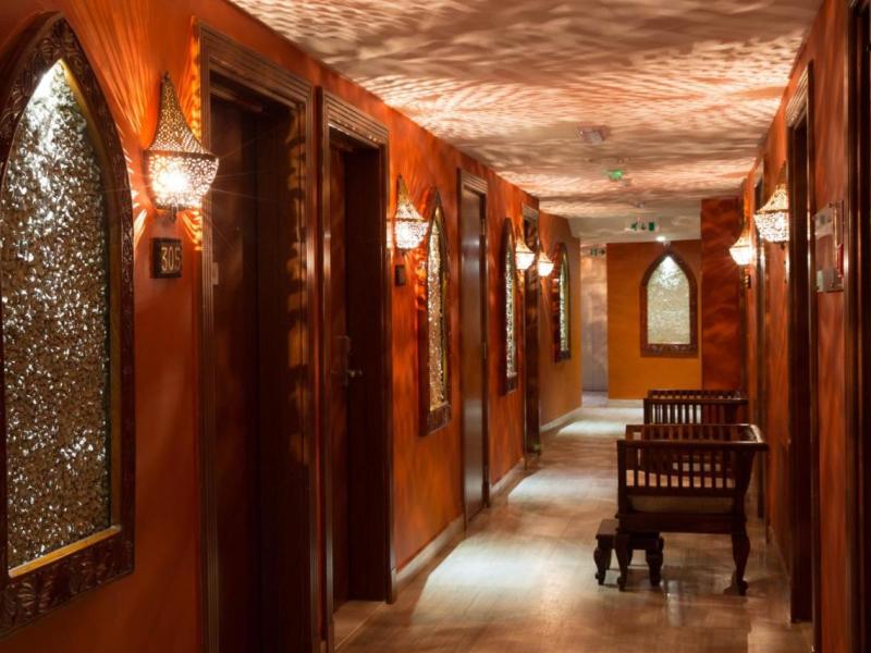 Spice Tree by Turaco