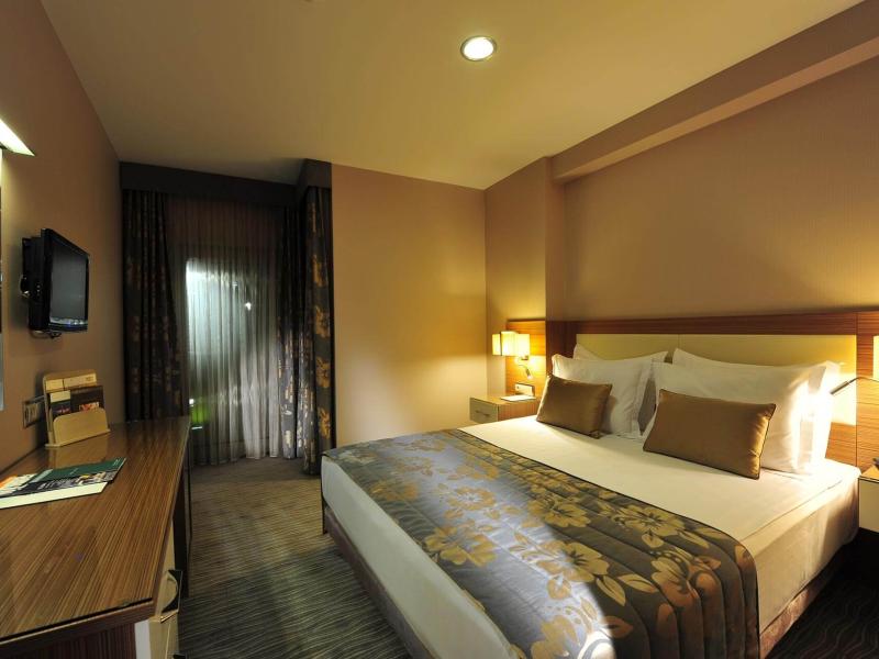 Yasmak Comfort Hotel