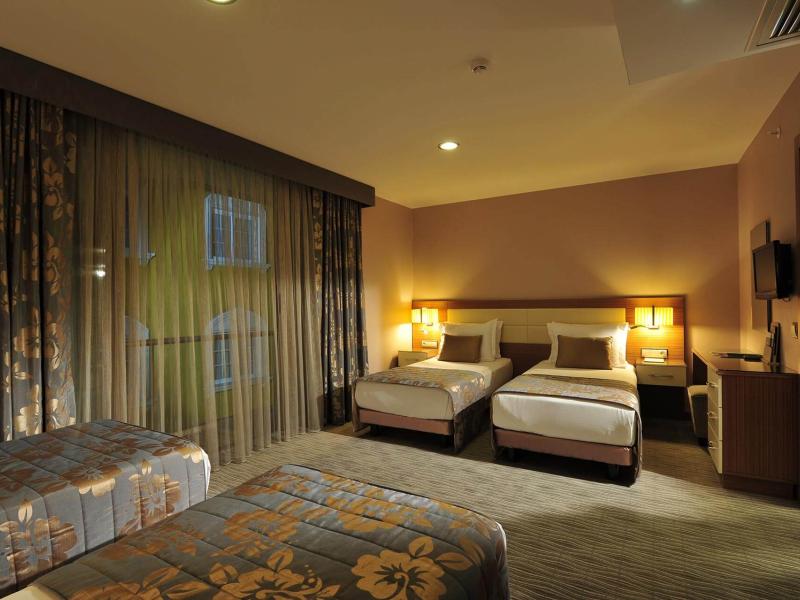Yasmak Comfort Hotel