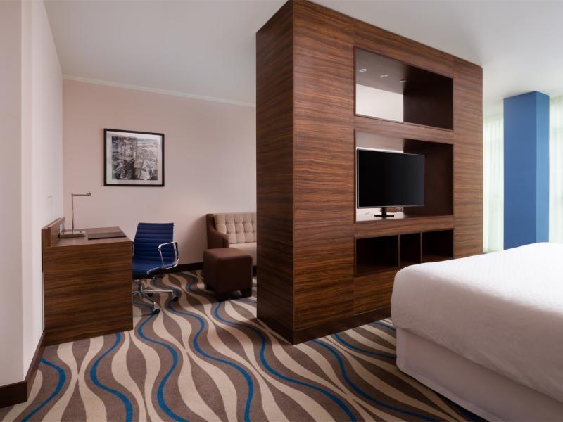 Азимут Сити Отель Калуга