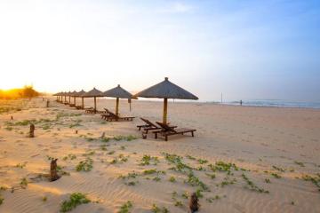 Отель Aloha Oceanfront Suite Resort Китай, Санья, фото 17