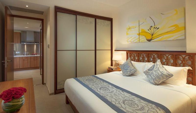 Aloha Oceanfront Suite Resort