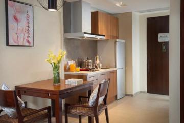 Отель Aloha Oceanfront Suite Resort Китай, Санья, фото 9