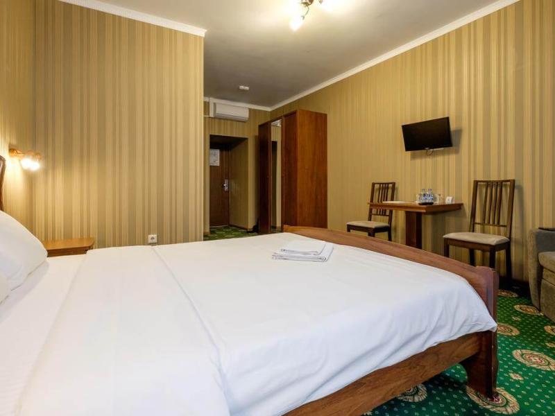 Mirros Hotel Moscow Kremlin
