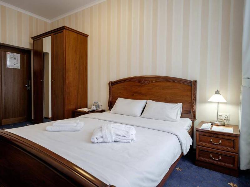 Mirros Hotel Moscow Kremlin