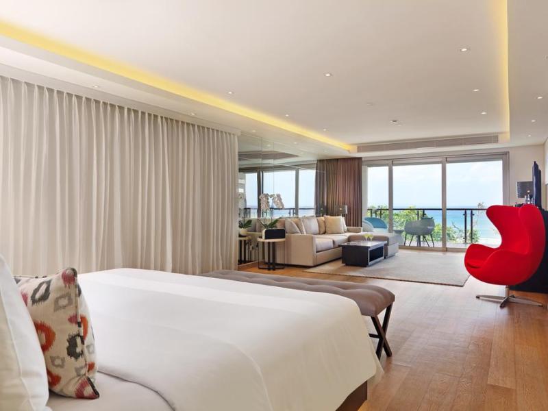 Double Six Luxury Hotel