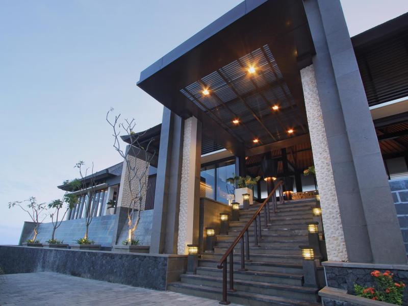 Ulu Segara Luxury Suites & Villas