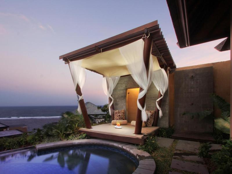 Ulu Segara Luxury Suites & Villas