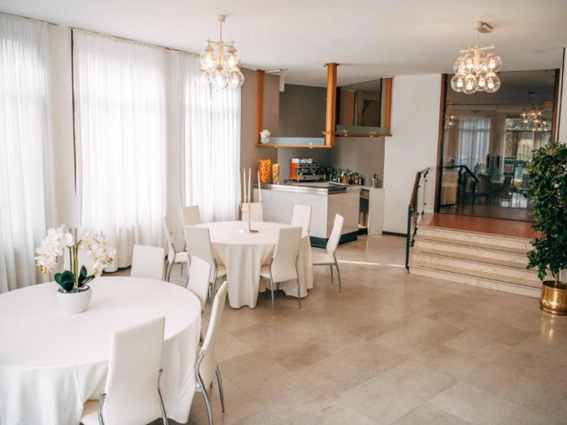 Villa Angela