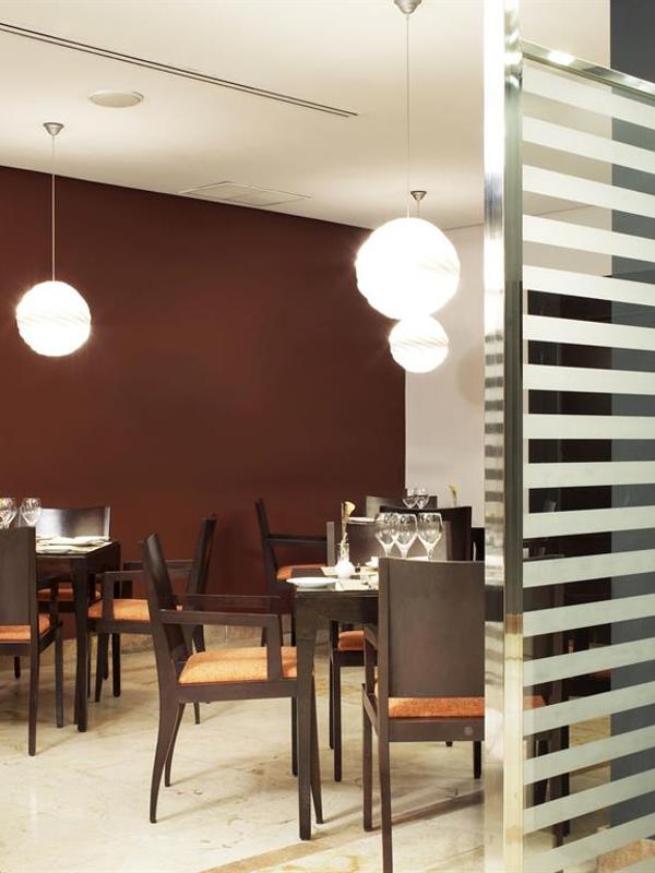 Ilunion Suites Madrid