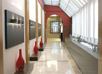 Ilunion Suites Madrid