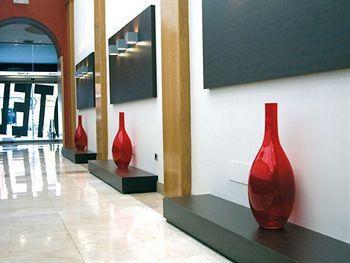 Ilunion Suites Madrid