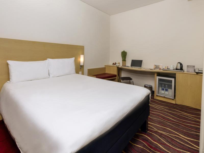ibis Seef Manama Hotel