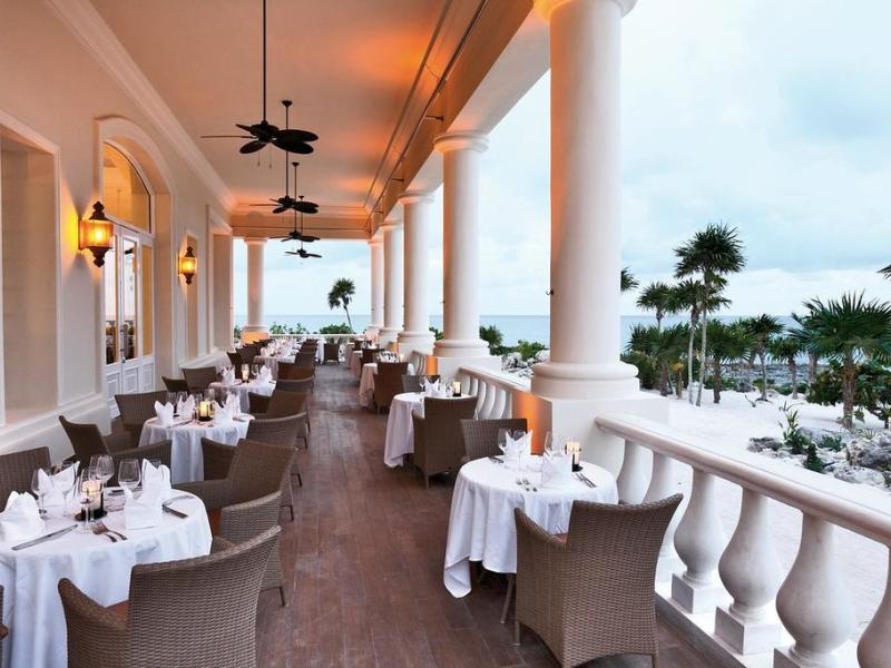 Premium Level at Barcelo Maya Palace
