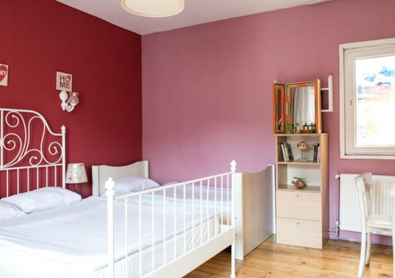 Cheers Midtown Hostel