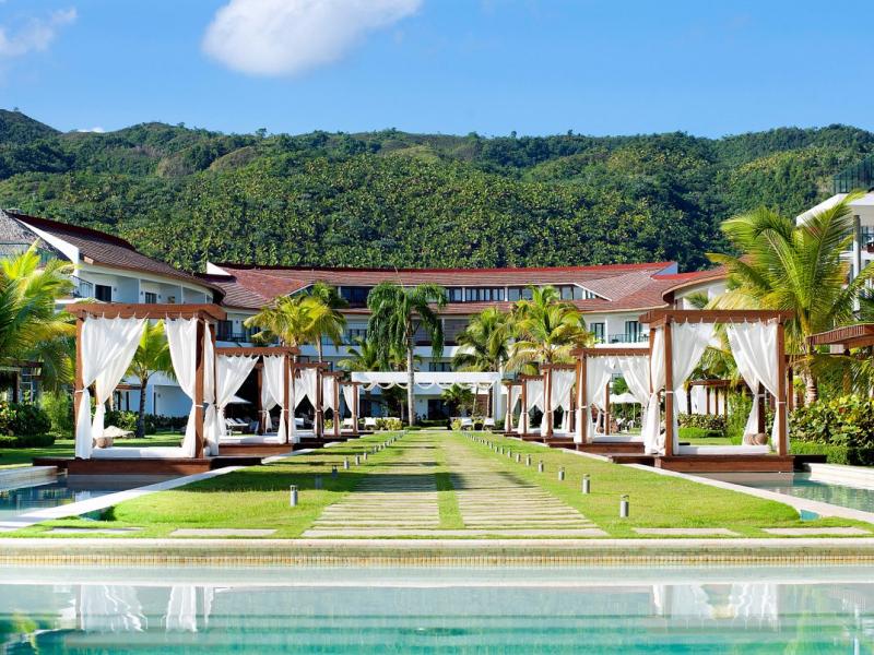 Sublime Samana Hotel & Residence