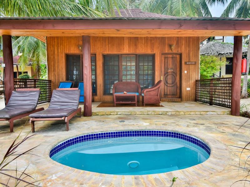 Kendwa Rocks Beach Resort