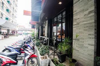 FunDee Boutique Hotel