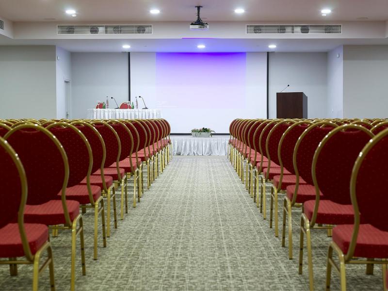 Anemos Luxury Grand Resort