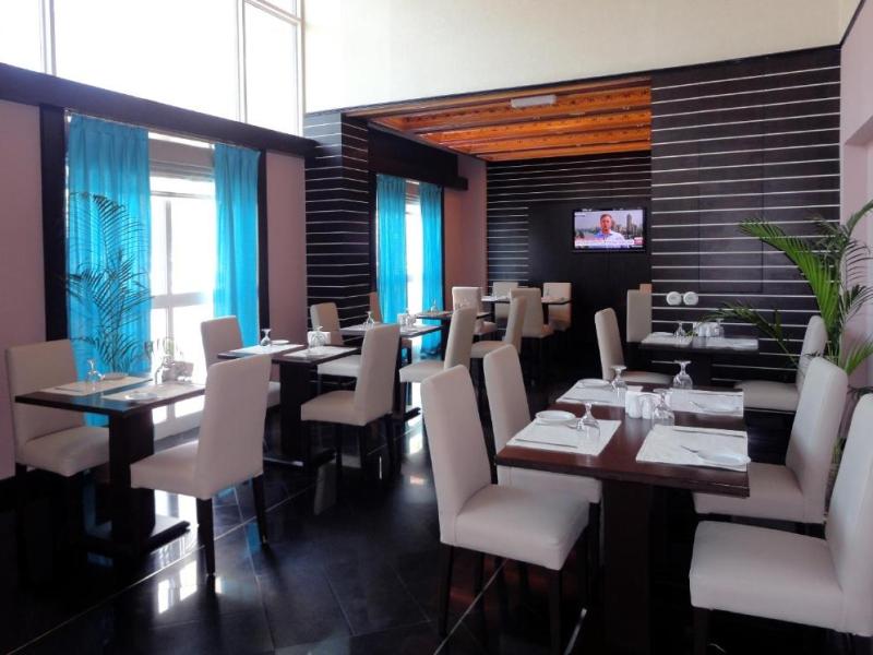 Beach Bay Hotel Muscat