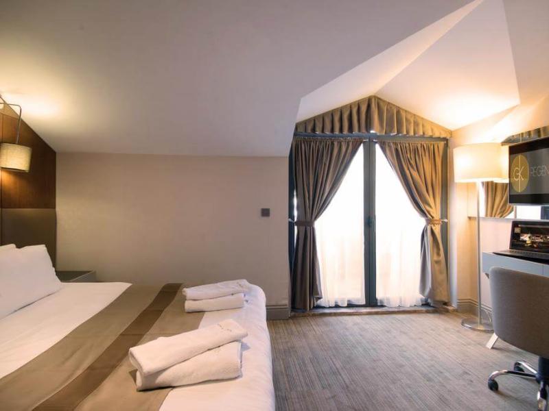 GK Regency Suites