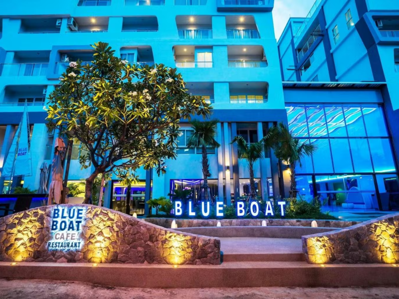 Blue Boat Hotel JC