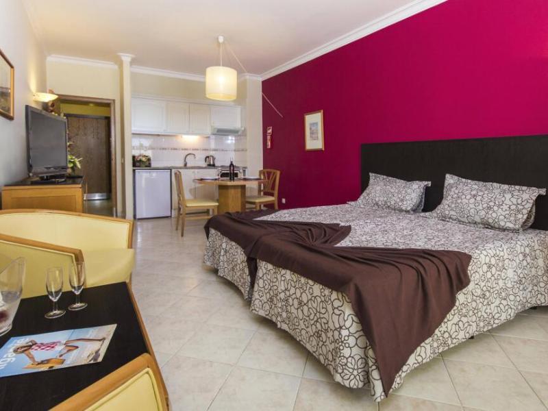 Aparthotel Alagoa Mar